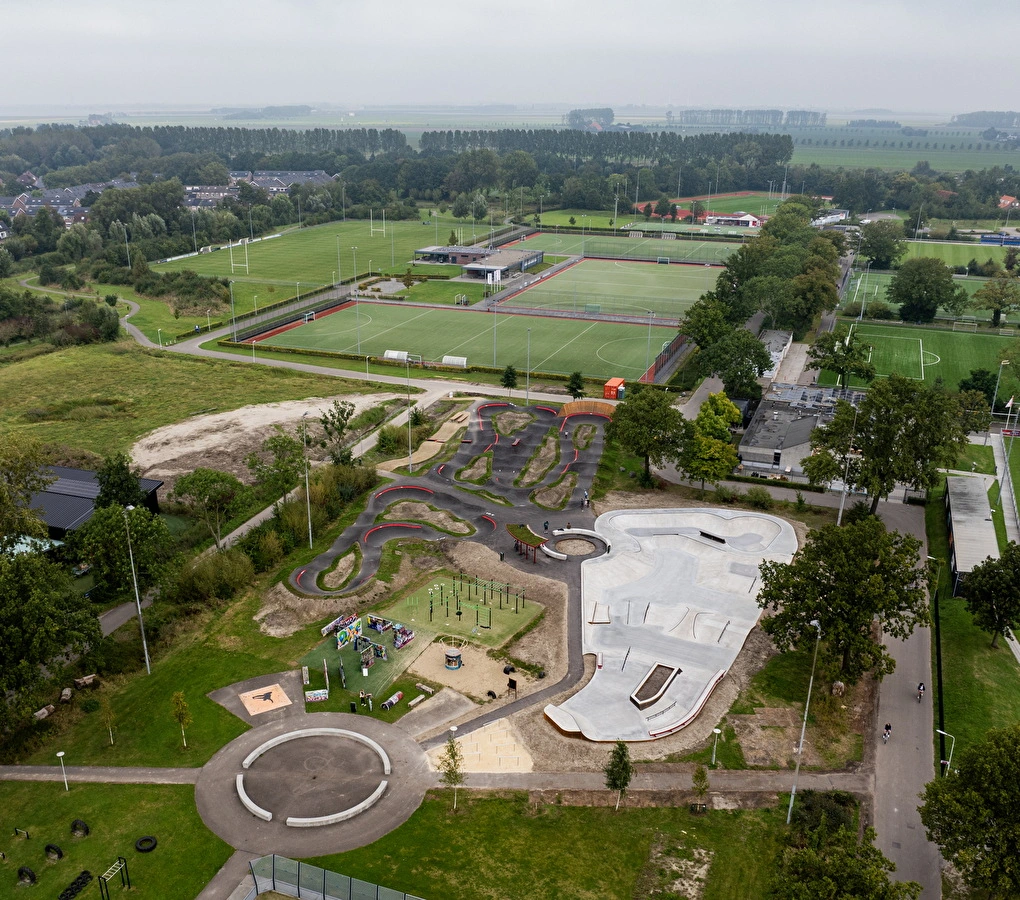 Nine Yards skatepark Goes