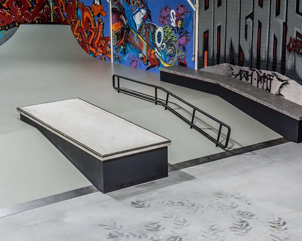 Nine Yards Belgie La Louviere Indoor Skatepark