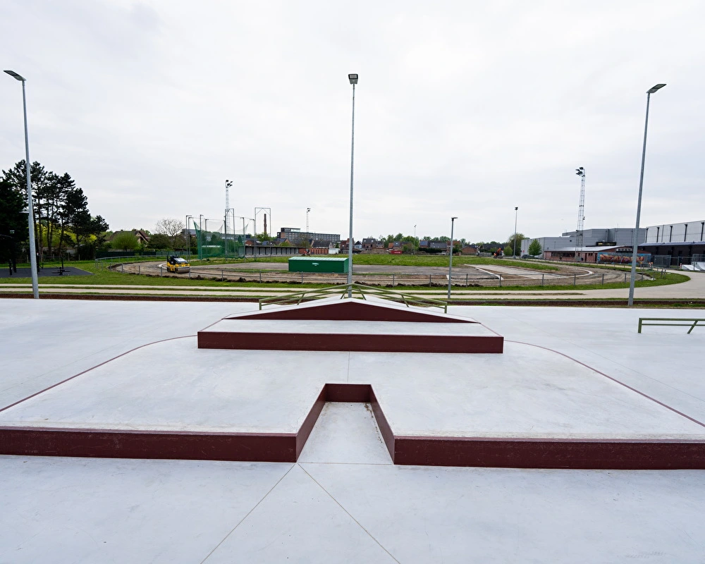 Outdoor skatepark Haaght sideview